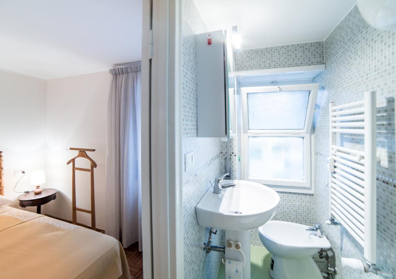 Rent In Rome Archimede Luaran gambar