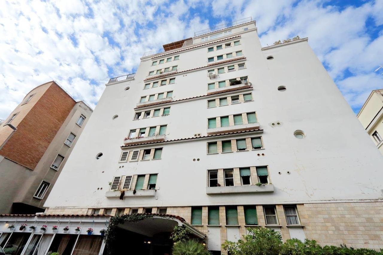 Rent In Rome Archimede Luaran gambar