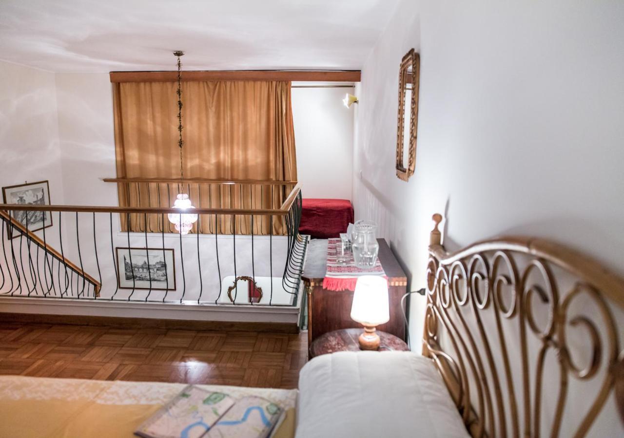 Rent In Rome Archimede Luaran gambar